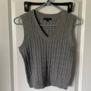 Gray Sleeveless Shirt